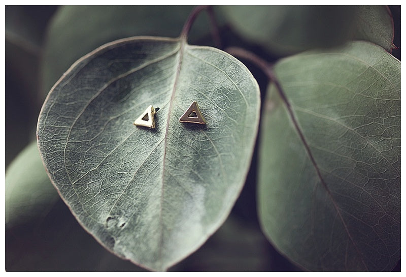 Gold palted triangle studs